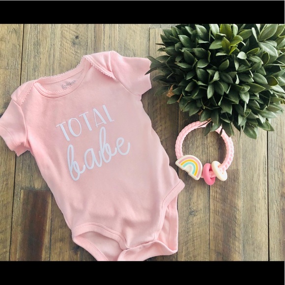 COPY - Total Babe Onsie- 9 months Light Pink - Picture 1 of 1